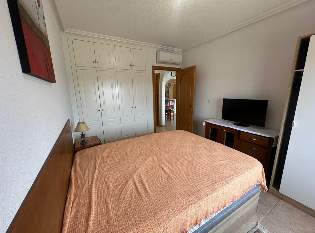 Alquiler - Apartamento / piso - San Miguel de Salinas