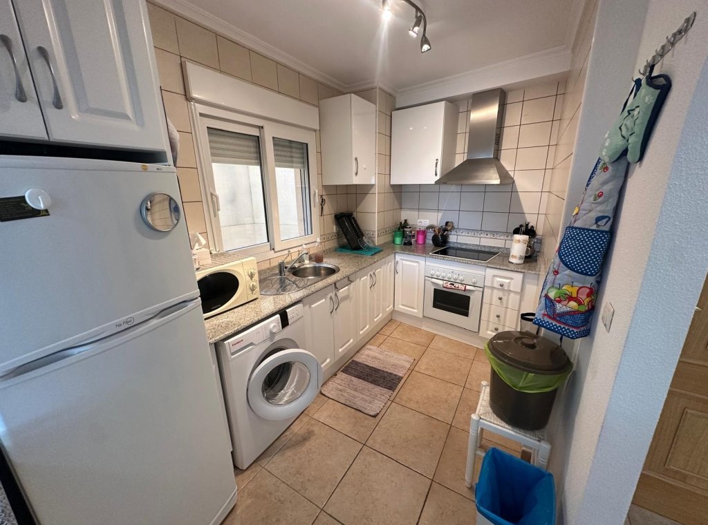 Alquiler - Apartamento / piso - San Miguel de Salinas