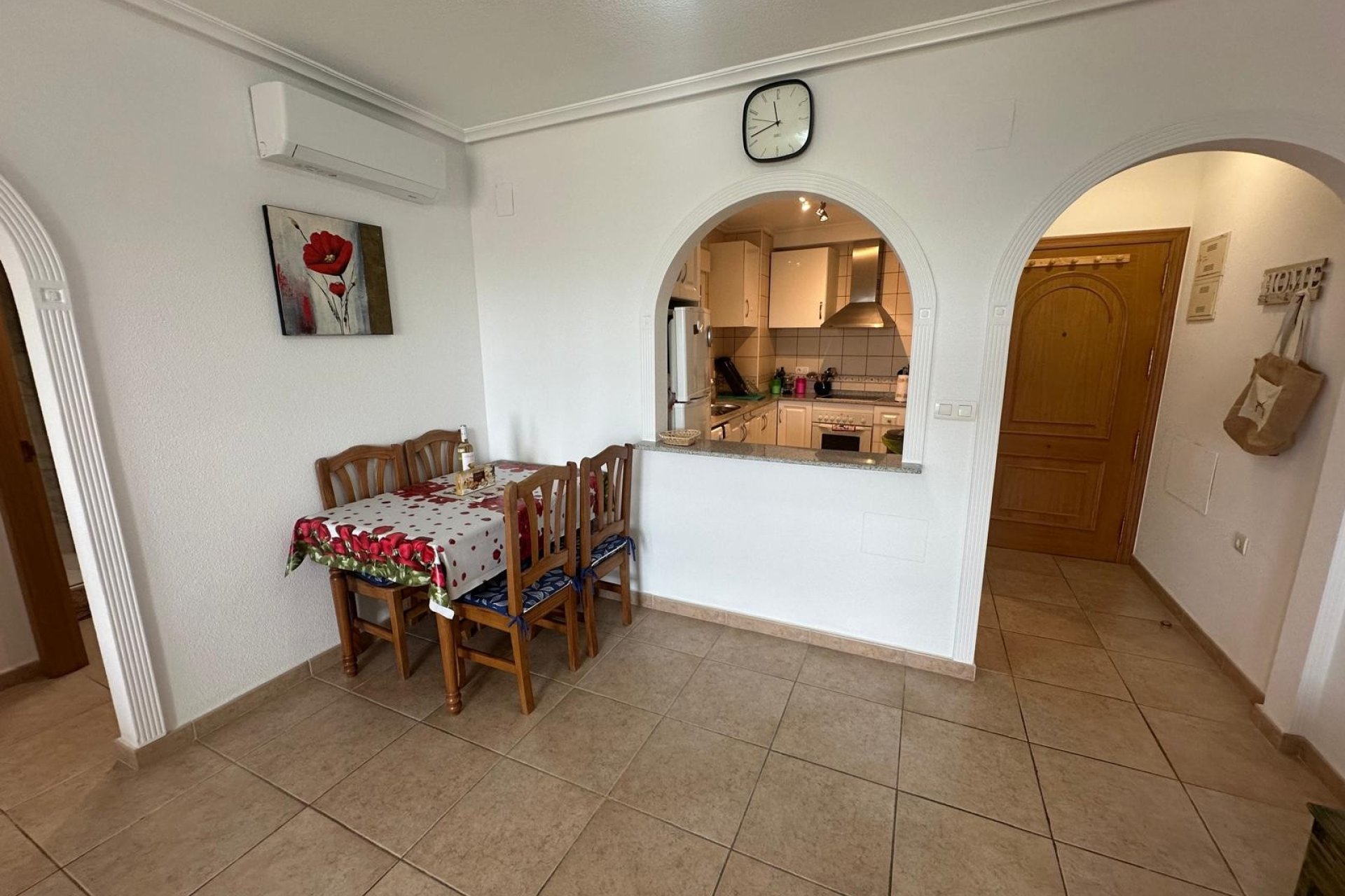 Alquiler - Apartamento / piso - San Miguel de Salinas