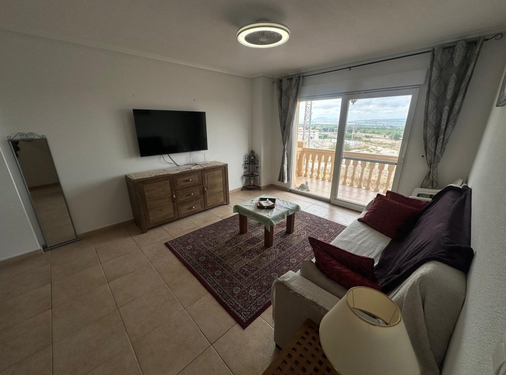 Alquiler - Apartamento / piso - San Miguel de Salinas