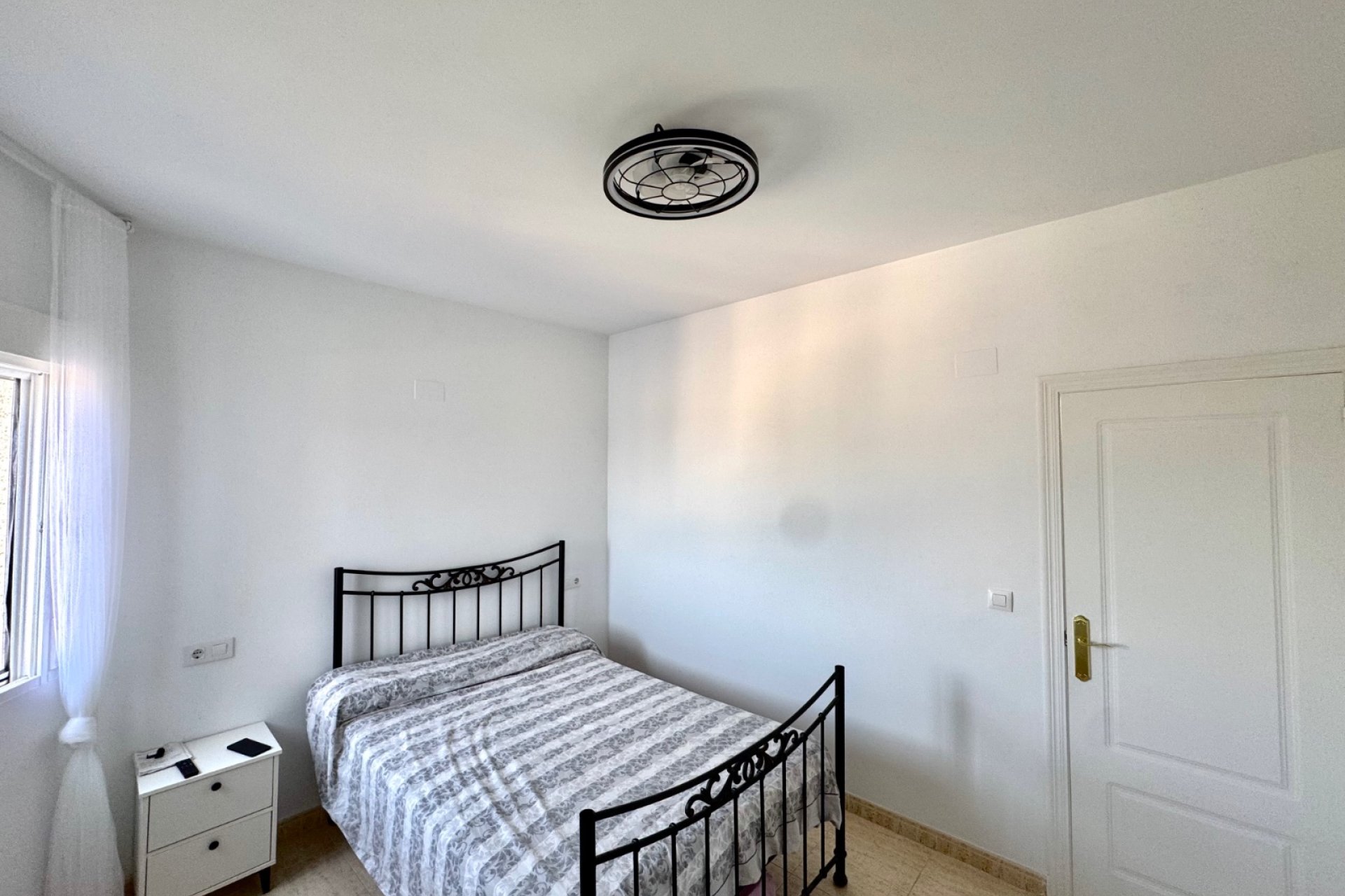 Alquiler - Apartamento / piso - San Miguel de Salinas