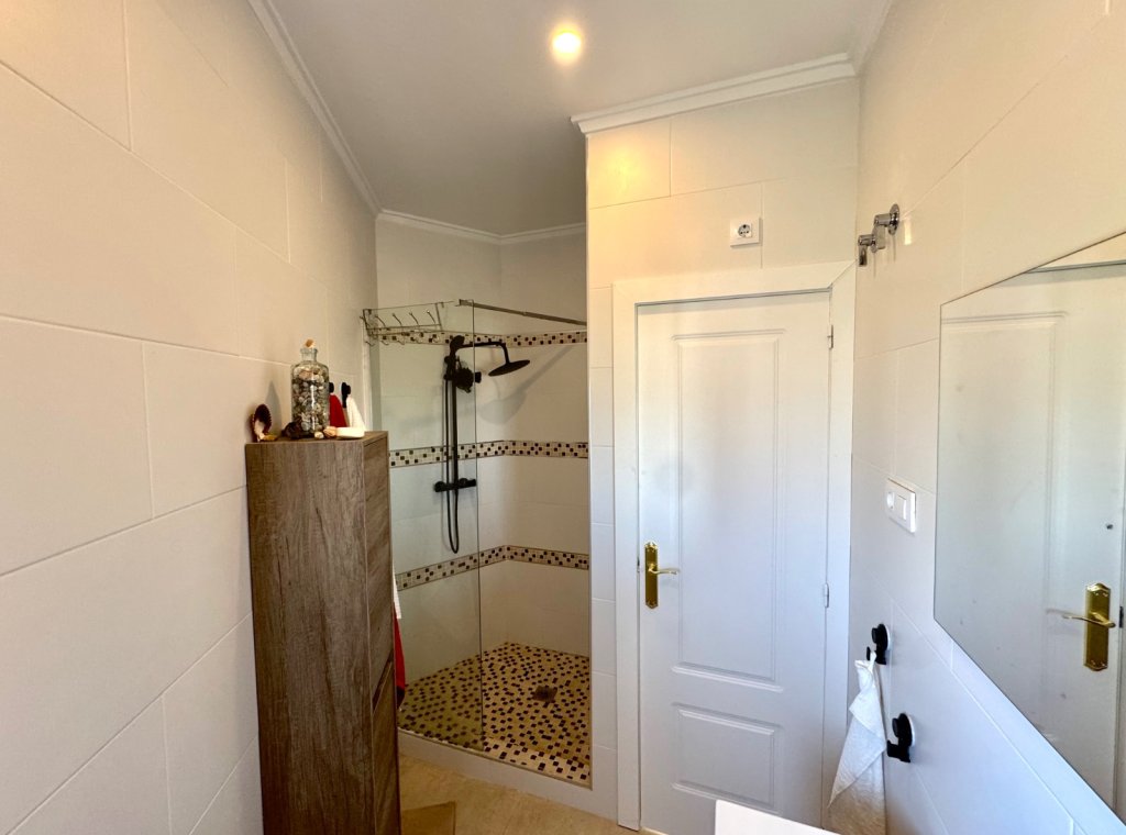 Alquiler - Apartamento / piso - San Miguel de Salinas