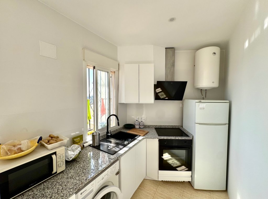 Alquiler - Apartamento / piso - San Miguel de Salinas