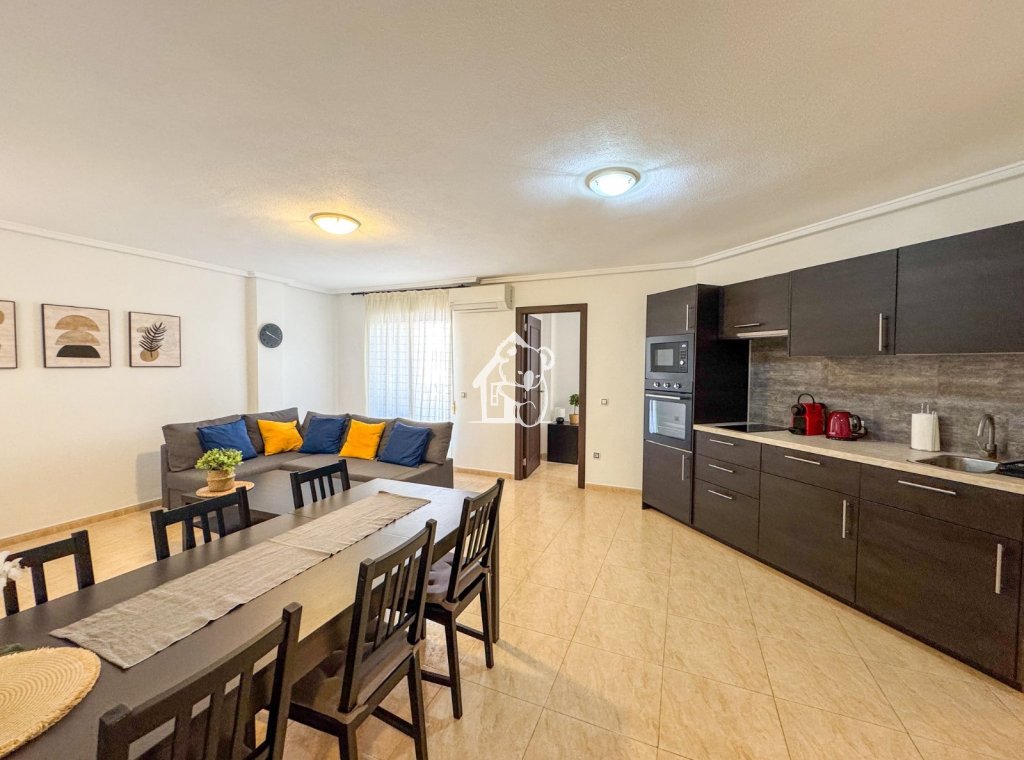 Alquiler - Apartamento / piso - Torrevieja - Centro