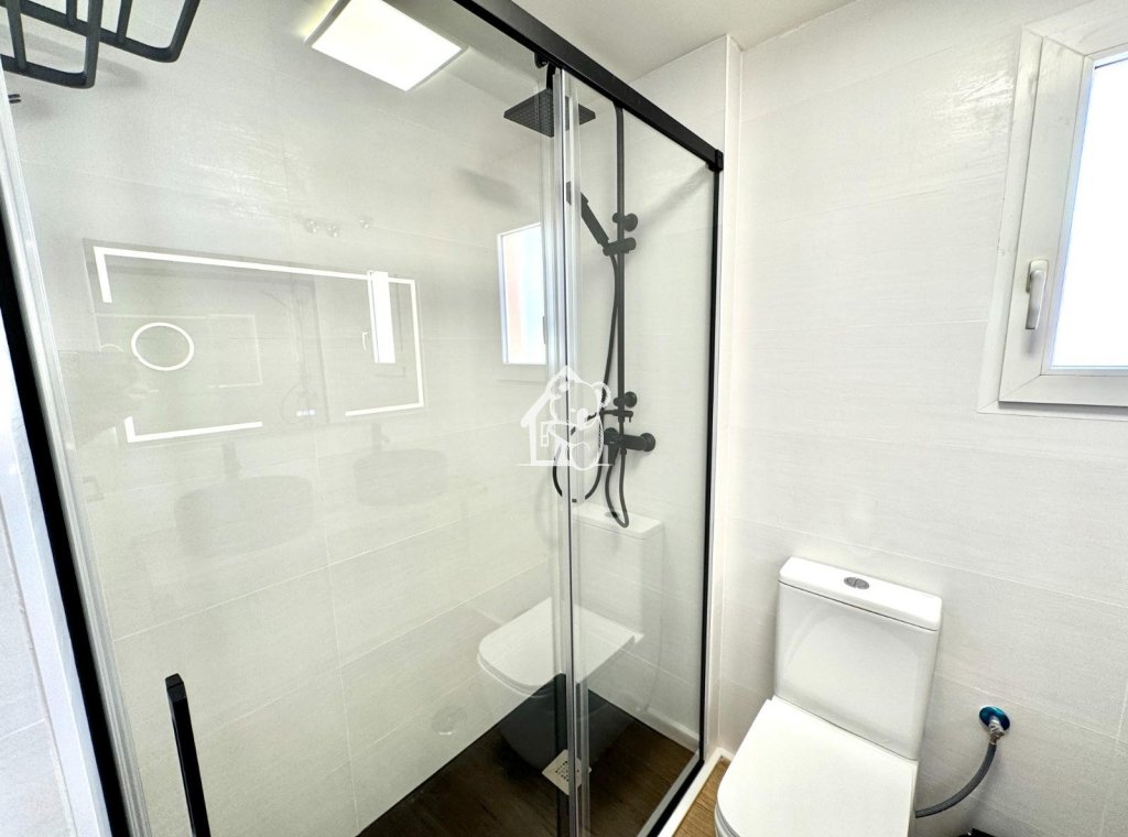 Alquiler - Apartamento / piso - Torrevieja - Centro