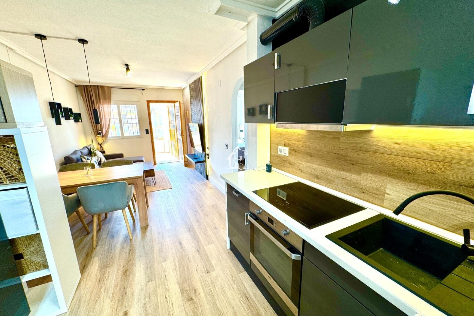 Alquiler - Apartamento / piso - Torrevieja - Centro