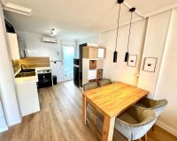 Alquiler - Apartamento / piso - Torrevieja - Centro