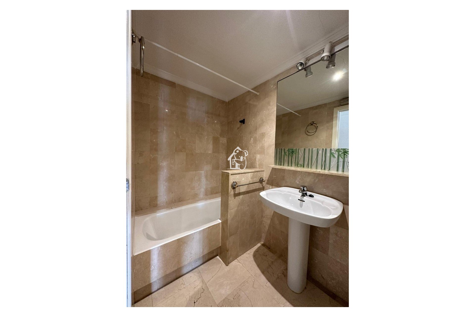 Alquiler - Apartamento / piso - Torrevieja - Centro