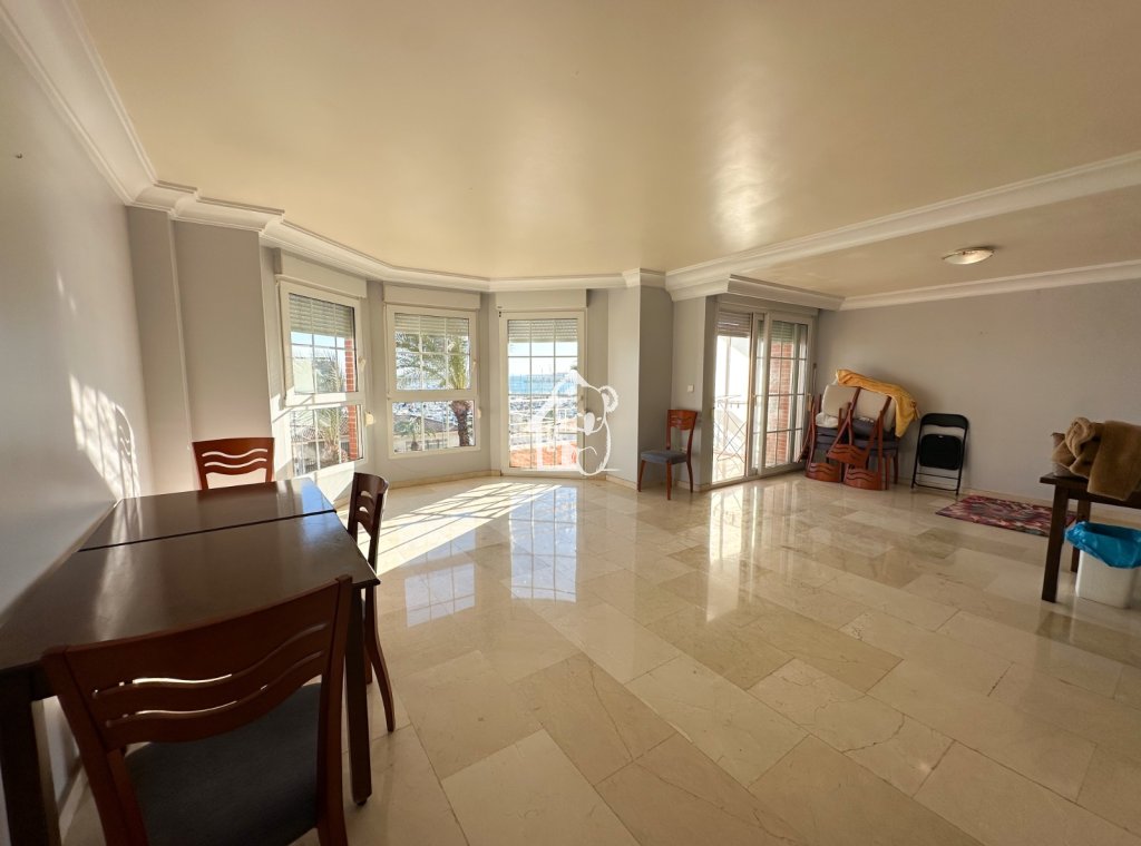 Alquiler - Apartamento / piso - Torrevieja - Centro