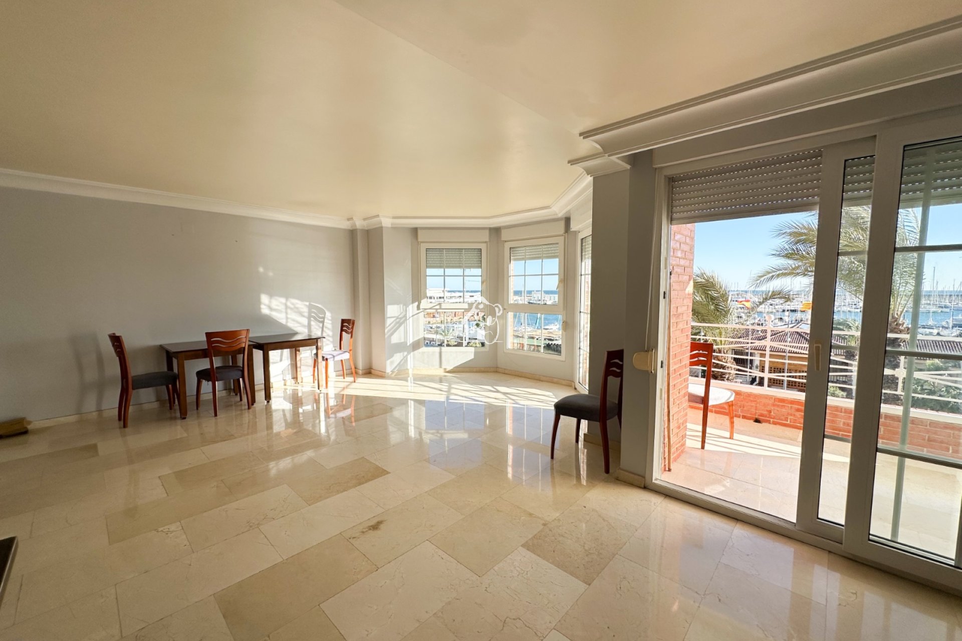 Alquiler - Apartamento / piso - Torrevieja - Centro