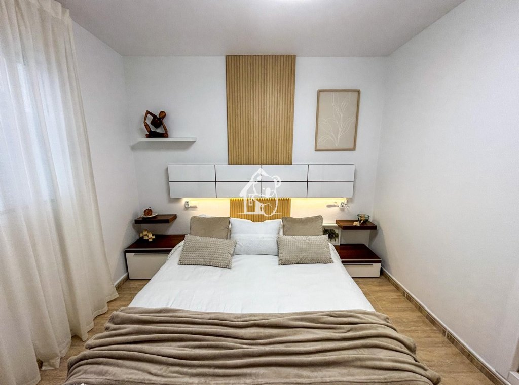 Alquiler - Apartamento / piso - Torrevieja - Centro