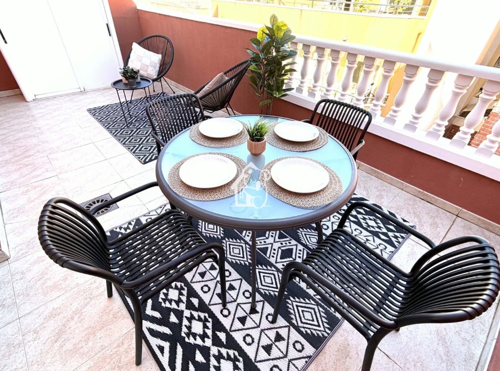 Alquiler - Apartamento / piso - Torrevieja - Centro