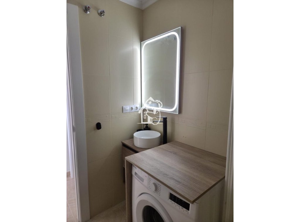 Alquiler - Apartamento / piso - Torrevieja - Centro