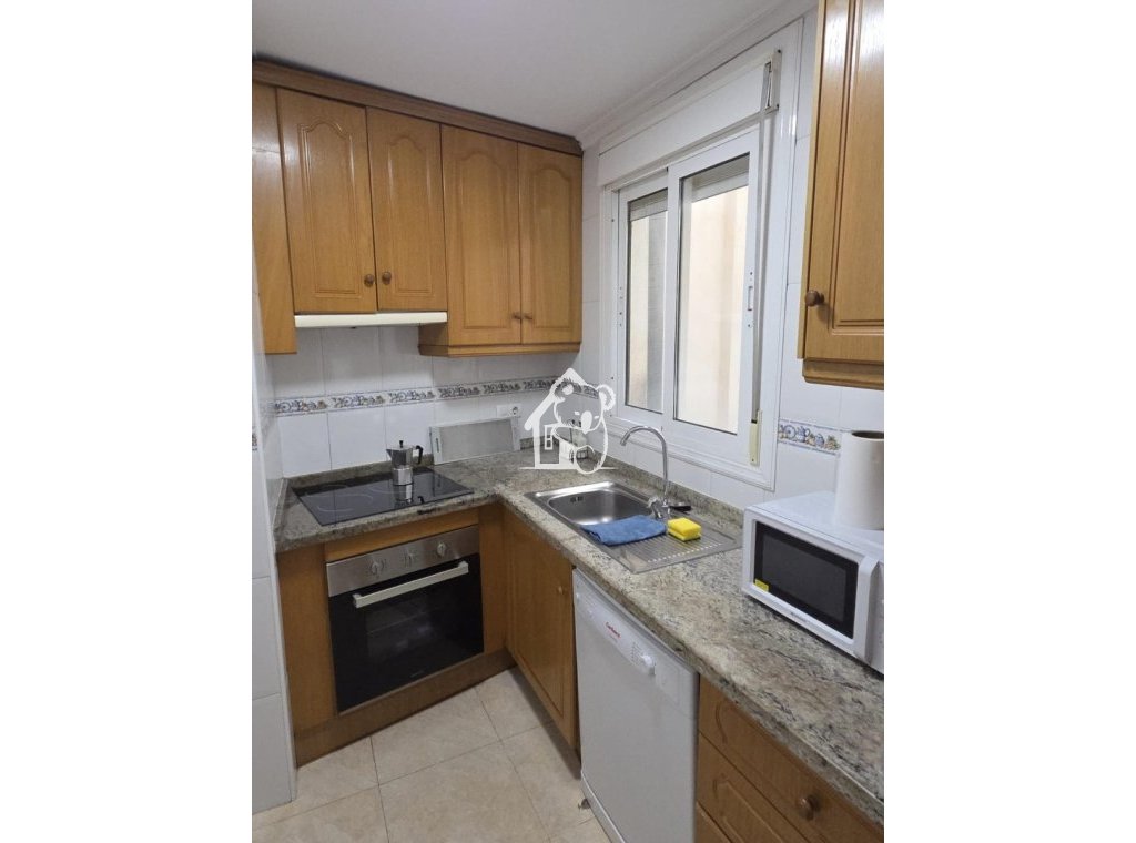 Alquiler - Apartamento / piso - Torrevieja - Centro