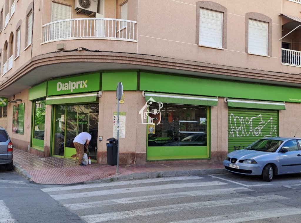 Alquiler - Apartamento / piso - Torrevieja - Centro