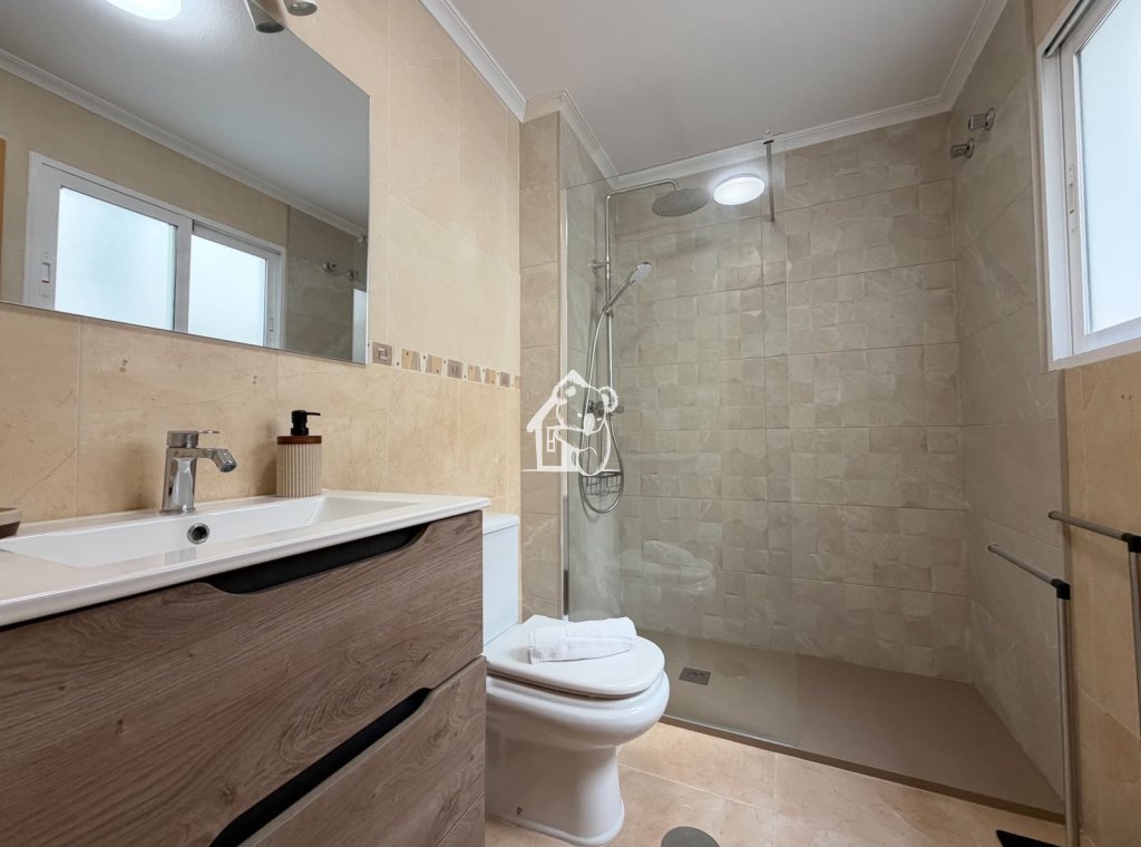 Alquiler - Apartamento / piso - Torrevieja - Centro