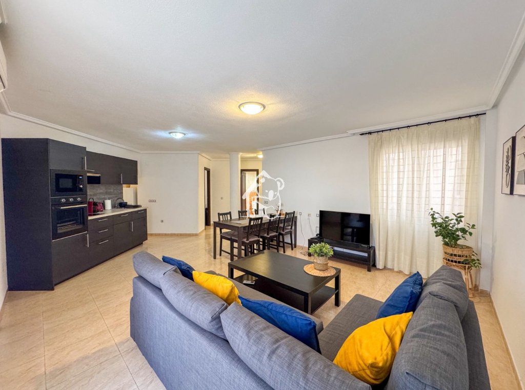 Alquiler - Apartamento / piso - Torrevieja - Centro