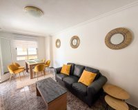 Alquiler - Apartamento / piso - Torrevieja - Centro