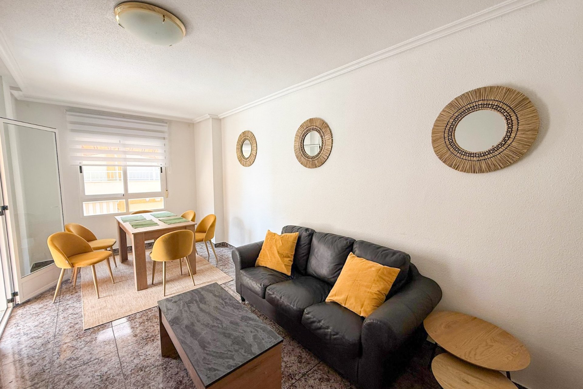 Alquiler - Apartamento / piso - Torrevieja - Centro