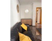 Alquiler - Apartamento / piso - Torrevieja - Centro