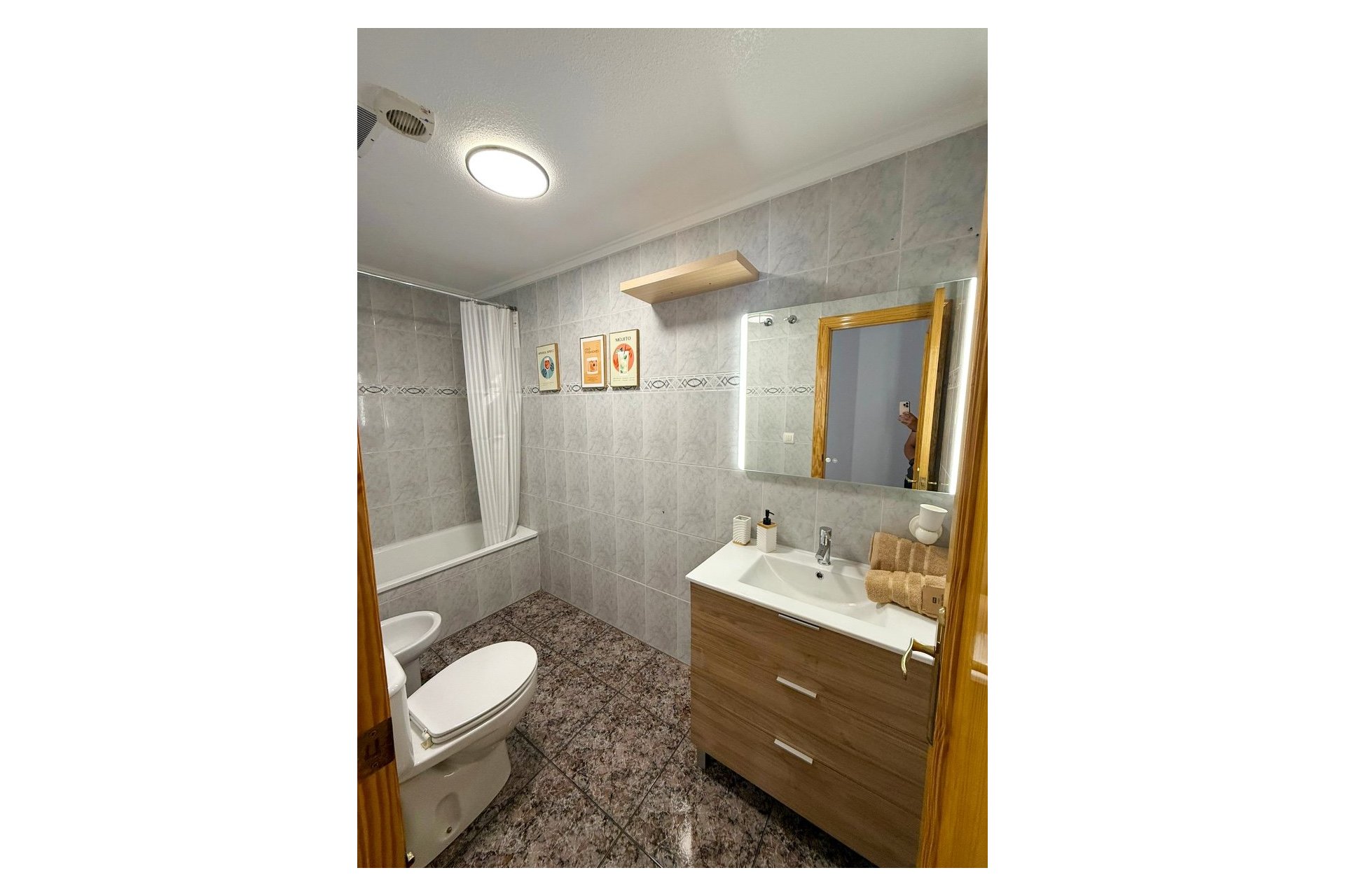 Alquiler - Apartamento / piso - Torrevieja - Centro