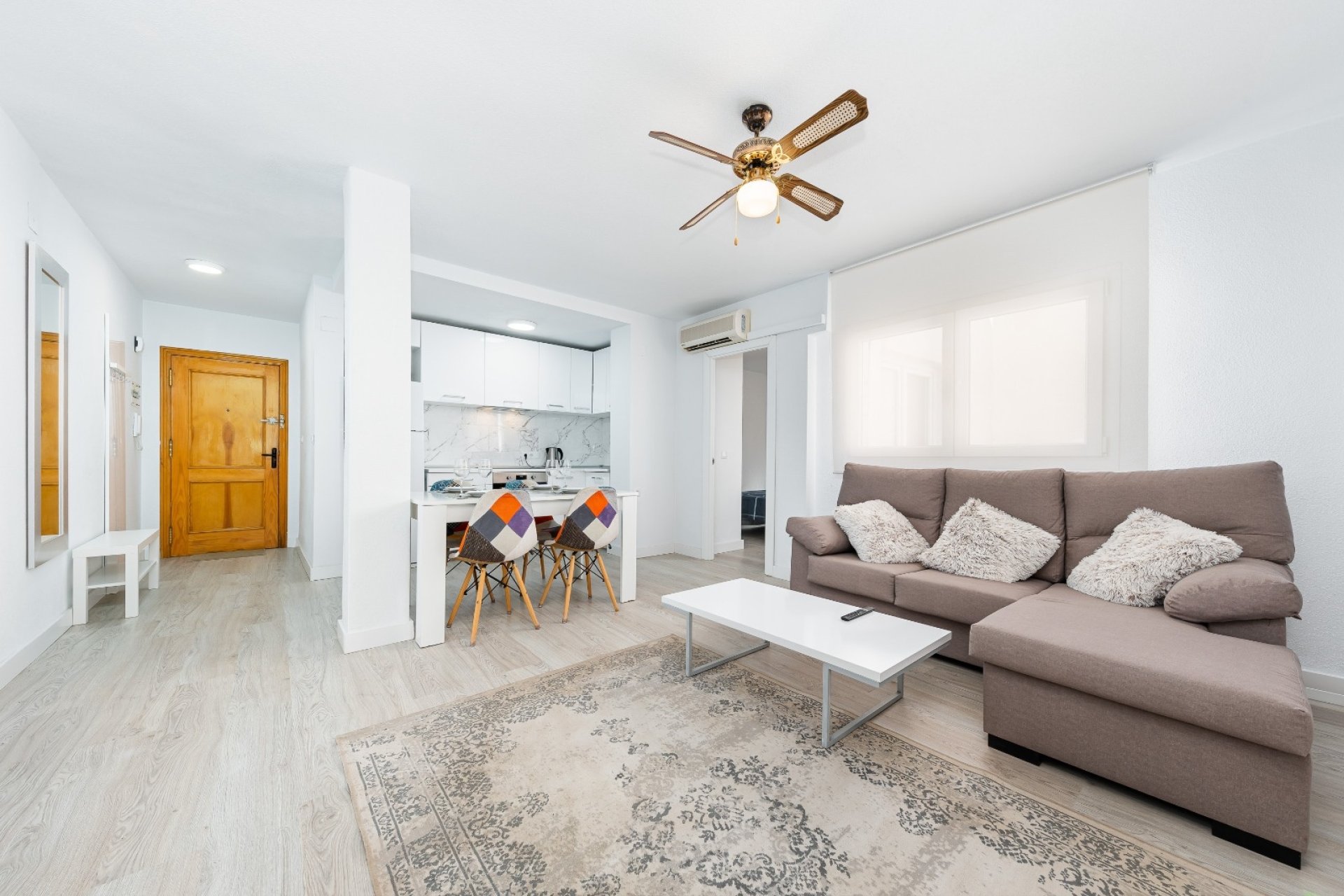 Alquiler - Apartamento / piso - Torrevieja - Centro