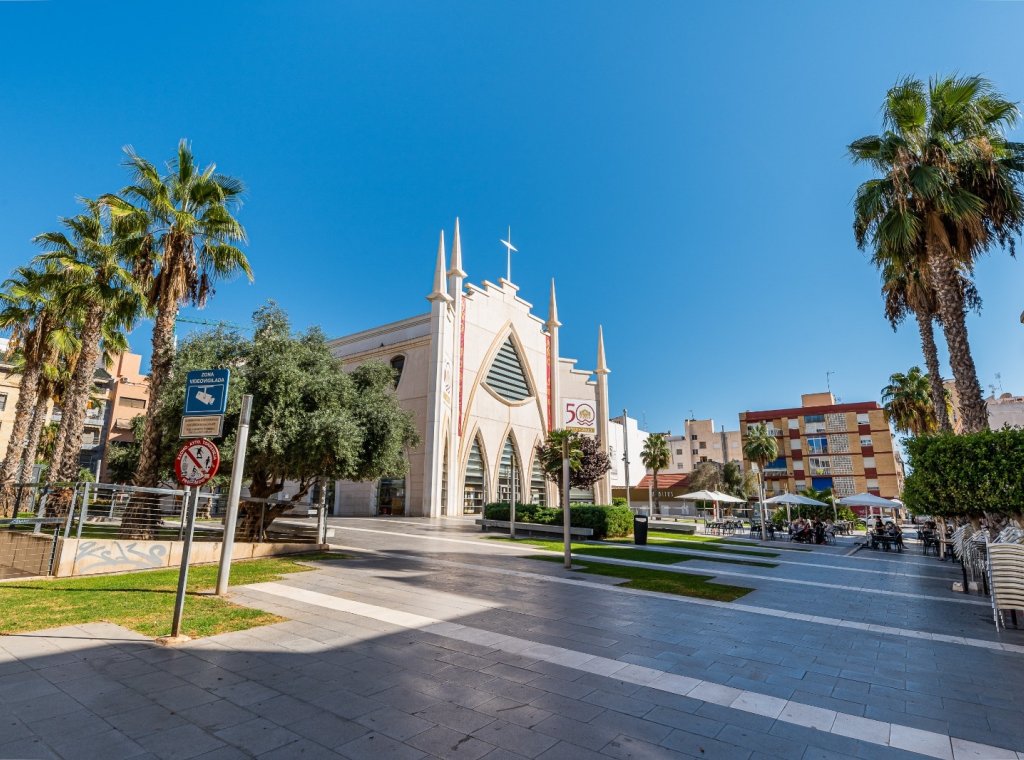 Alquiler - Apartamento / piso - Torrevieja - Centro