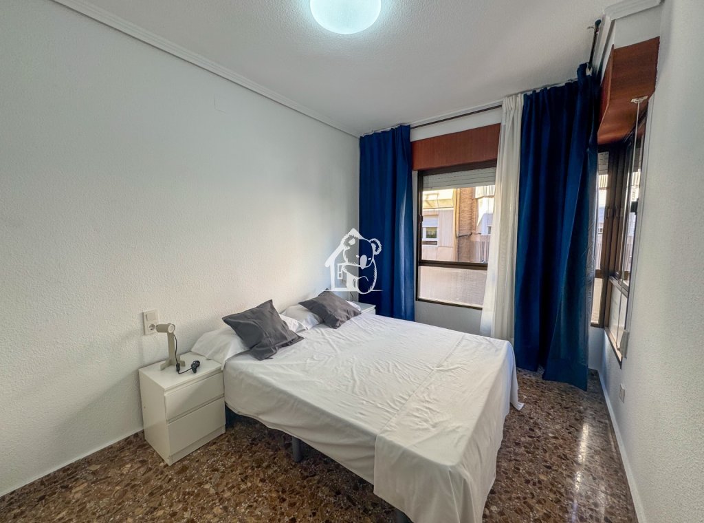 Alquiler - Apartamento / piso - Torrevieja - Centro