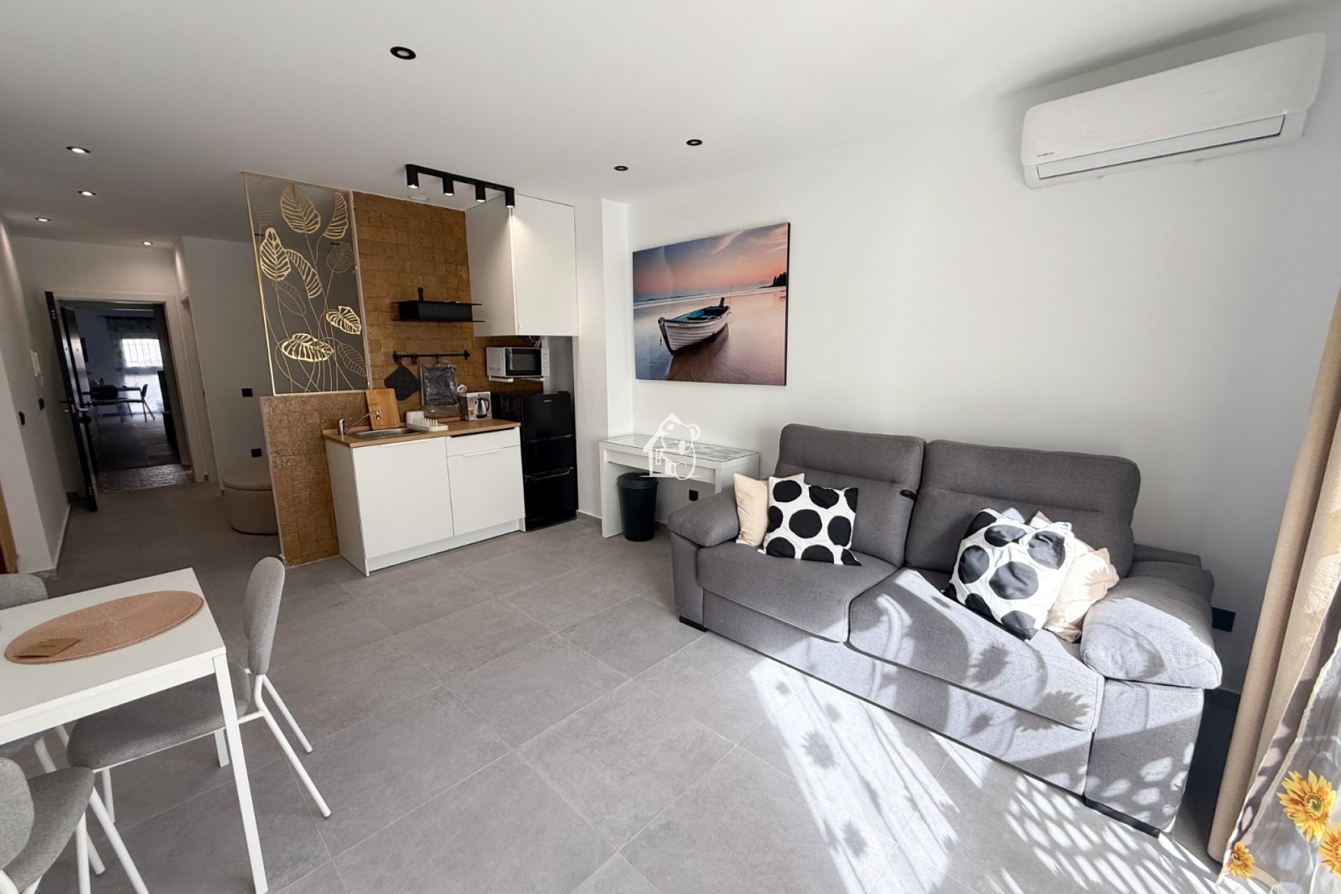 Alquiler - Apartamento / piso - Torrevieja - El Acequión - Los Náufragos