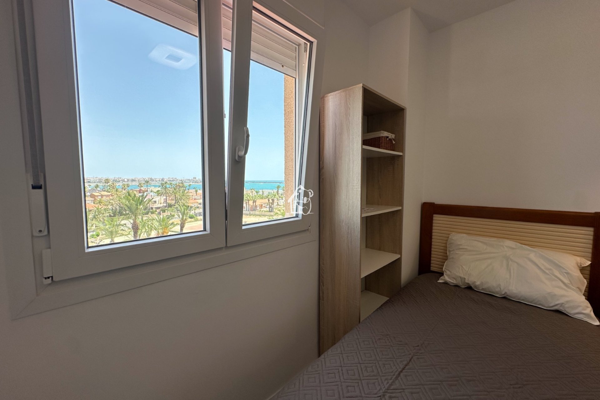 Alquiler - Apartamento / piso - Torrevieja - El Acequión - Los Náufragos