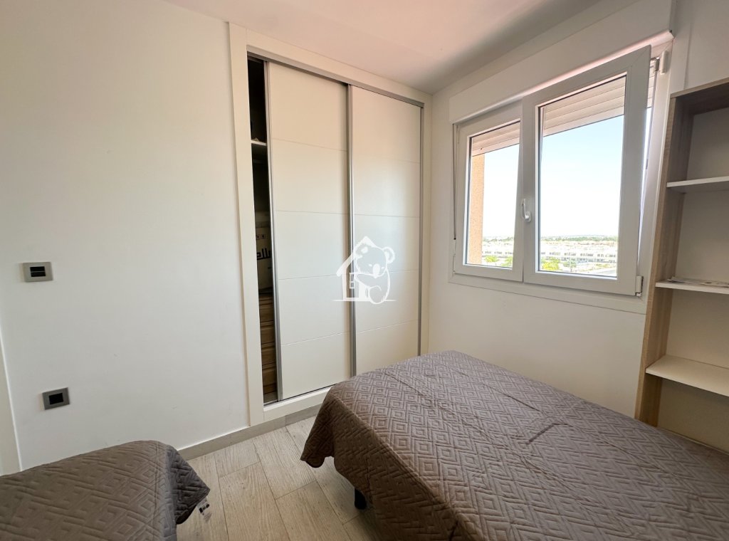 Alquiler - Apartamento / piso - Torrevieja - El Acequión - Los Náufragos