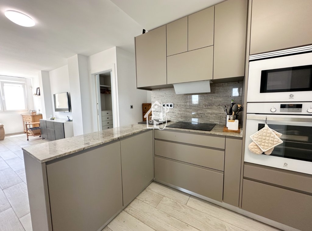 Alquiler - Apartamento / piso - Torrevieja - El Acequión - Los Náufragos