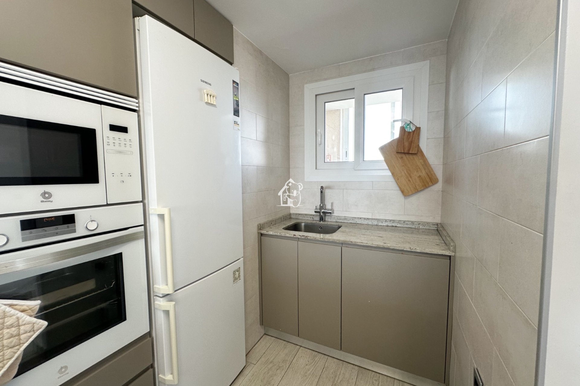 Alquiler - Apartamento / piso - Torrevieja - El Acequión - Los Náufragos