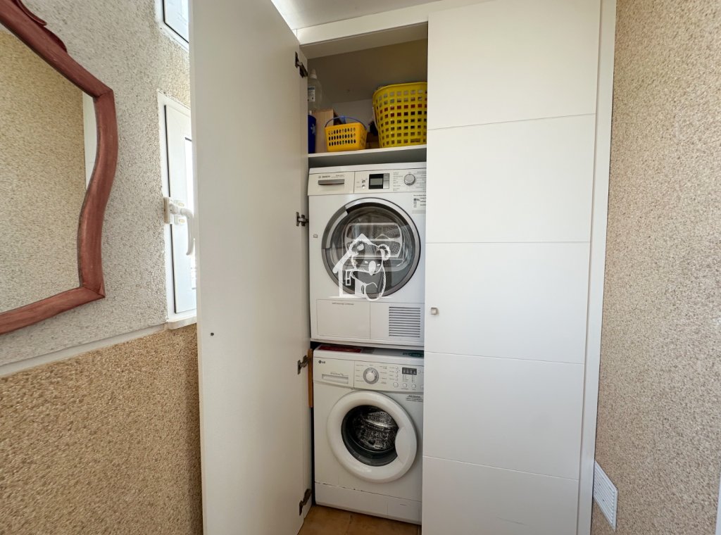 Alquiler - Apartamento / piso - Torrevieja - El Acequión - Los Náufragos