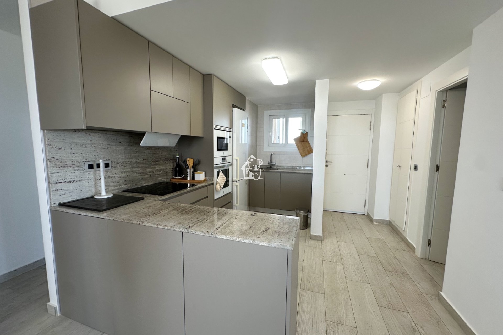 Alquiler - Apartamento / piso - Torrevieja - El Acequión - Los Náufragos