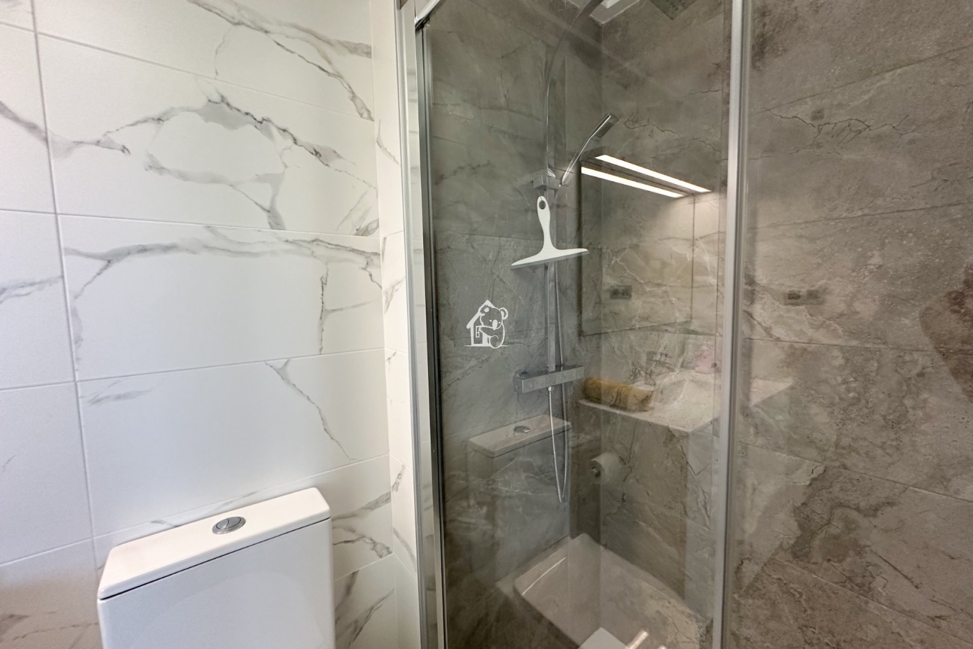 Alquiler - Apartamento / piso - Torrevieja - El Acequión - Los Náufragos