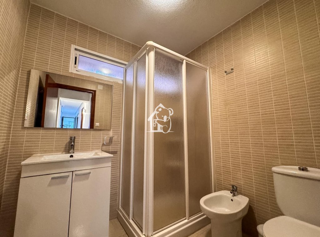 Alquiler - Apartamento / piso - Torrevieja - El Acequión - Los Náufragos