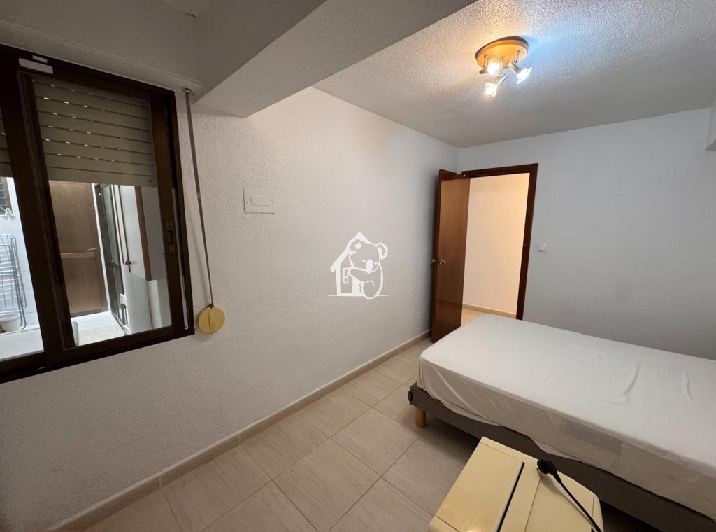 Alquiler - Apartamento / piso - Torrevieja - El Acequión - Los Náufragos