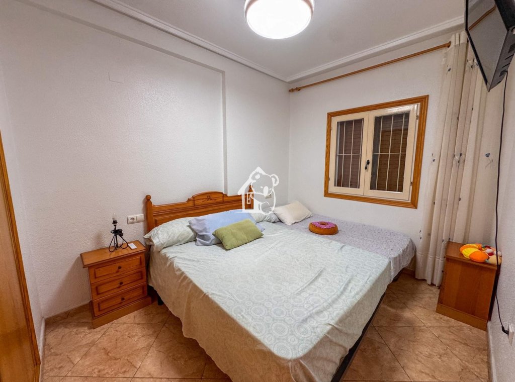 Alquiler - Apartamento / piso - Torrevieja - El Acequión - Los Náufragos
