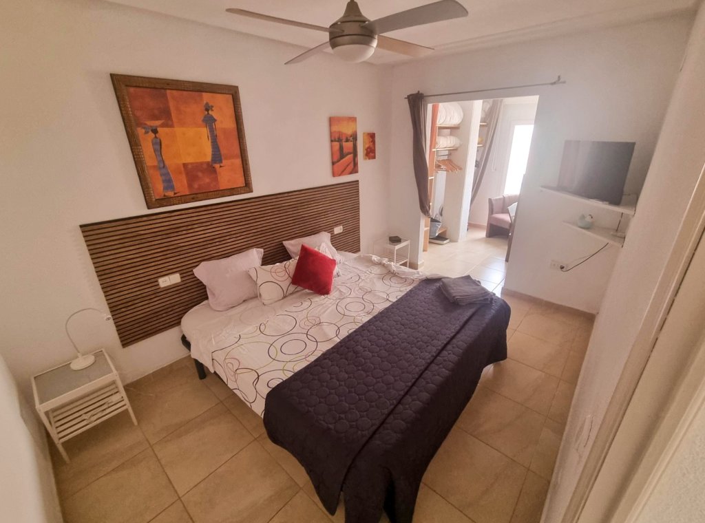 Alquiler - Apartamento / piso - Torrevieja - El Acequión - Los Náufragos