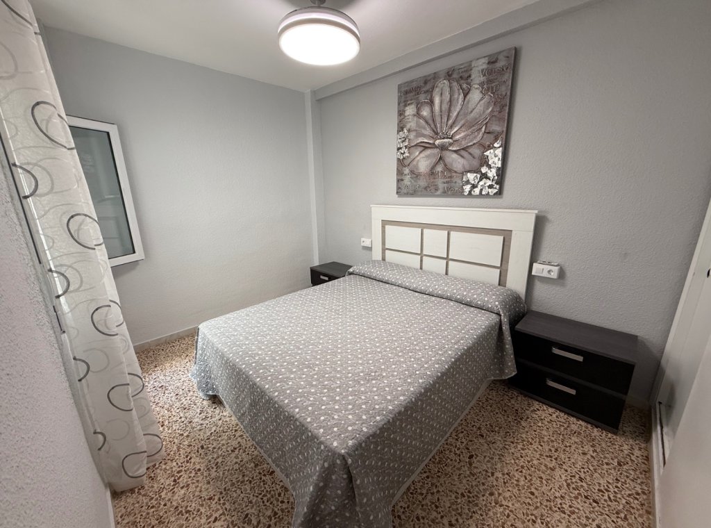 Alquiler - Apartamento / piso - Torrevieja - El Acequión - Los Náufragos