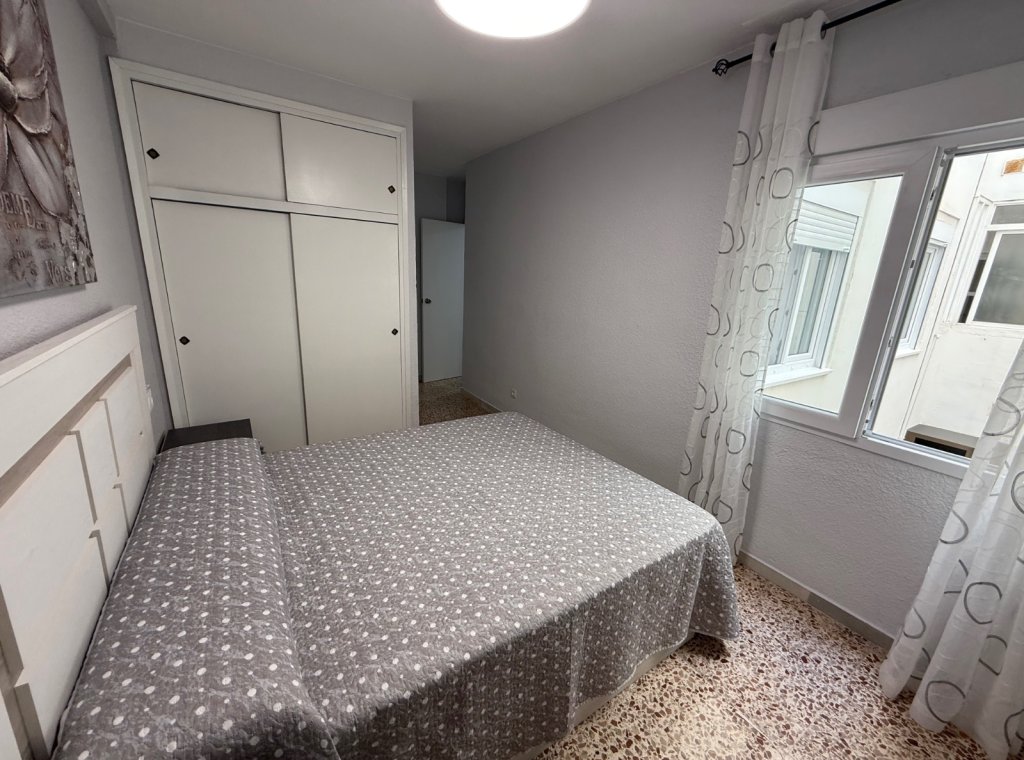 Alquiler - Apartamento / piso - Torrevieja - El Acequión - Los Náufragos
