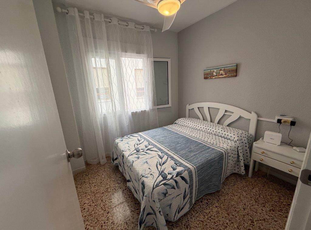 Alquiler - Apartamento / piso - Torrevieja - El Acequión - Los Náufragos