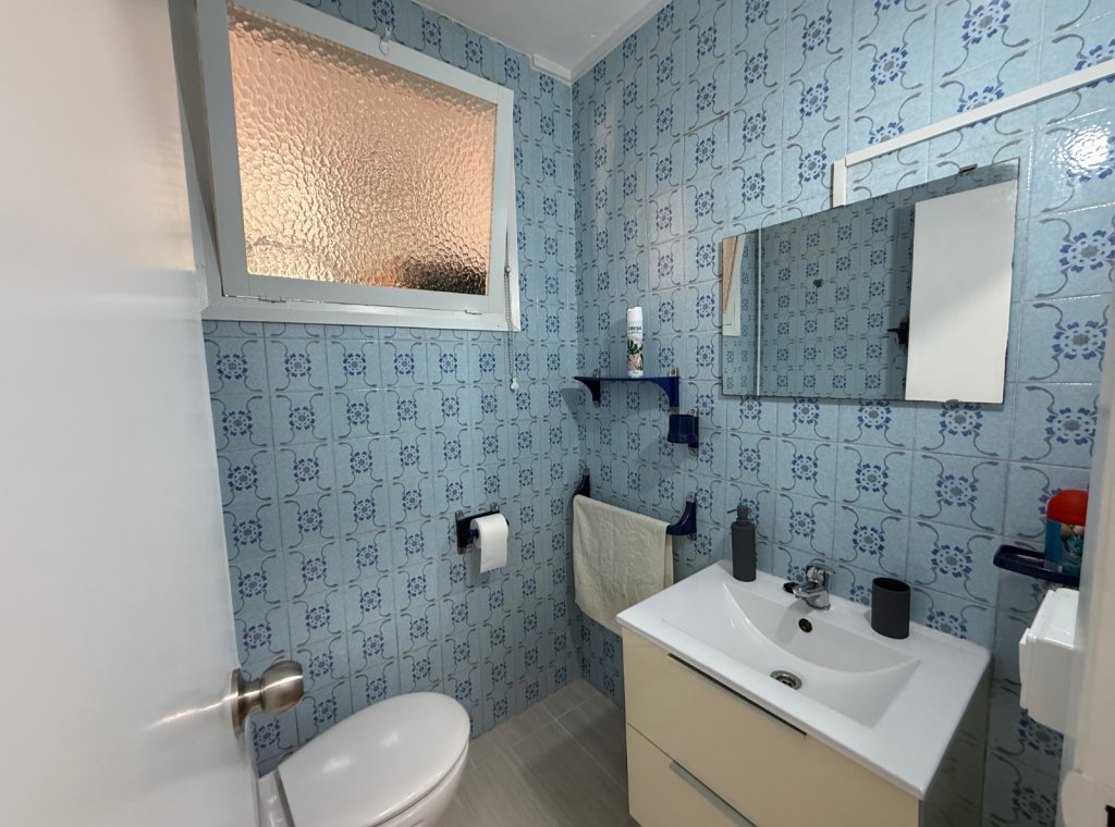 Alquiler - Apartamento / piso - Torrevieja - El Acequión - Los Náufragos