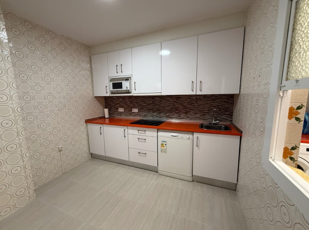 Alquiler - Apartamento / piso - Torrevieja - El Acequión - Los Náufragos