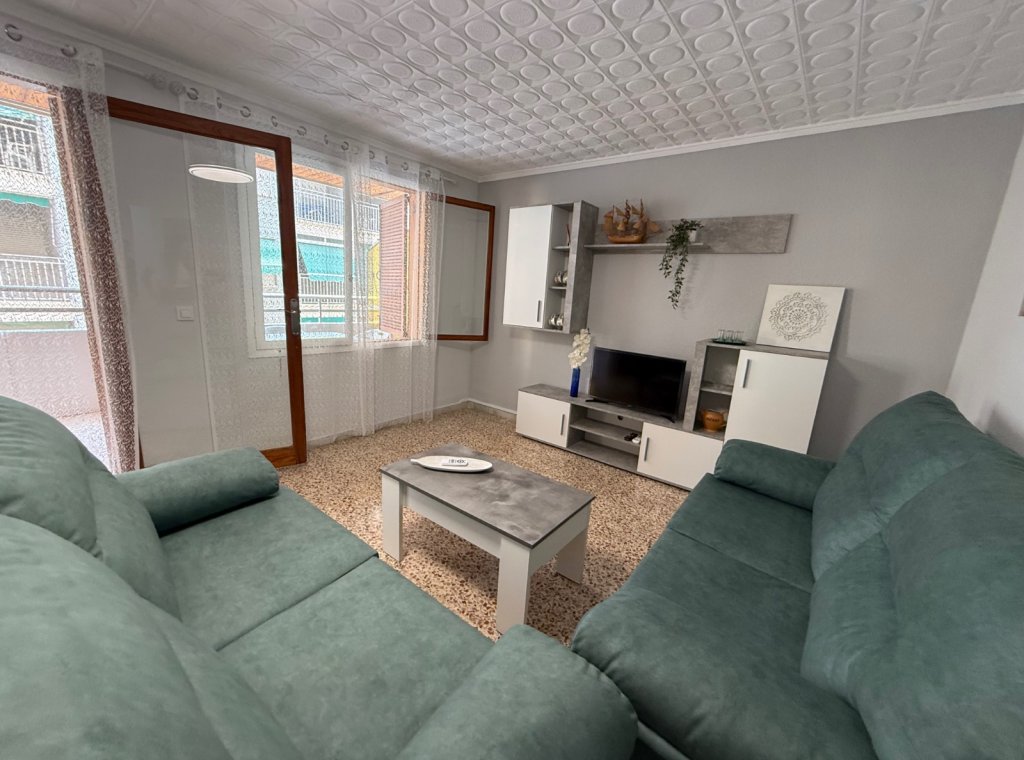 Alquiler - Apartamento / piso - Torrevieja - El Acequión - Los Náufragos
