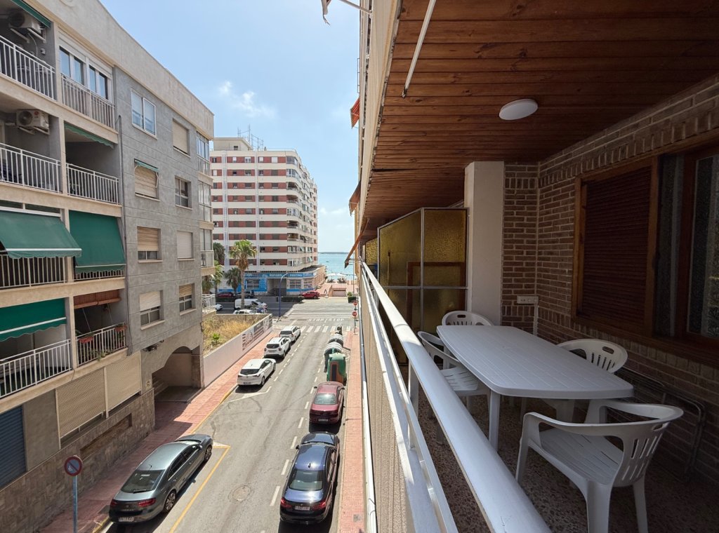Alquiler - Apartamento / piso - Torrevieja - El Acequión - Los Náufragos