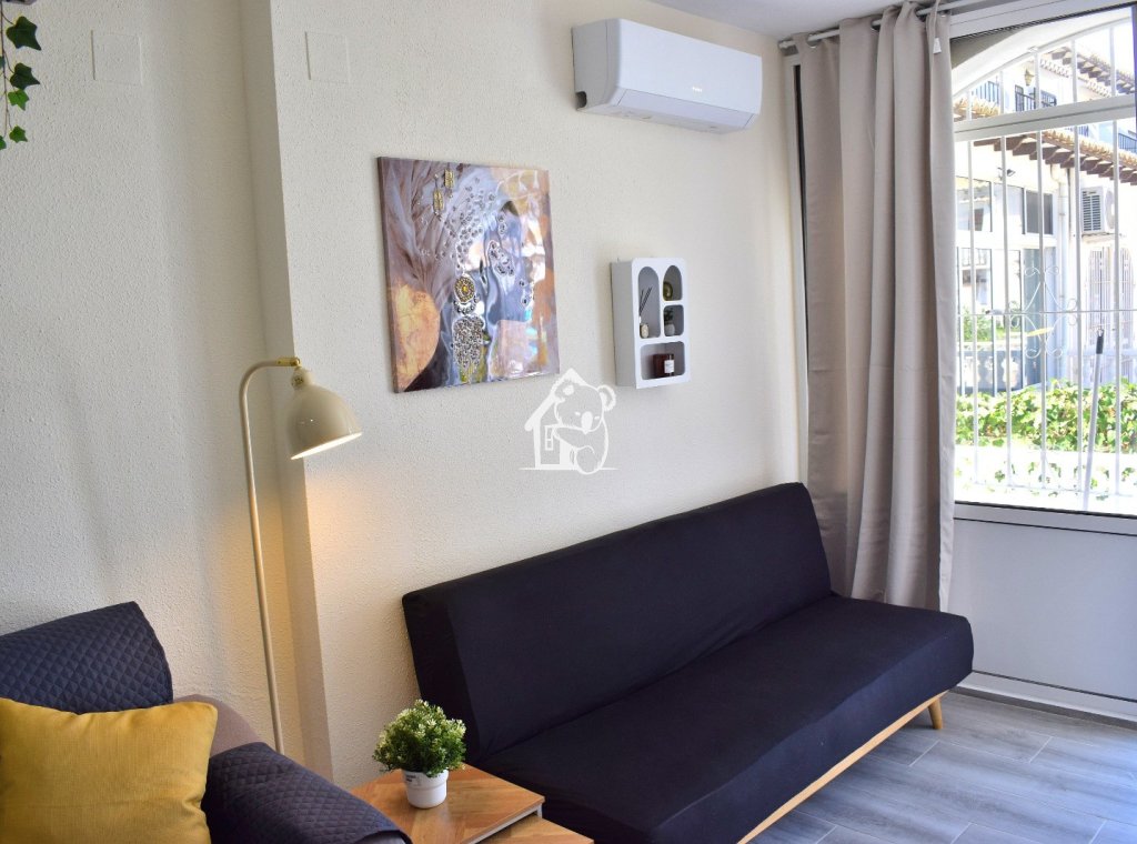 Alquiler - Apartamento / piso - Torrevieja - Los Balcones - Los Altos del Edén