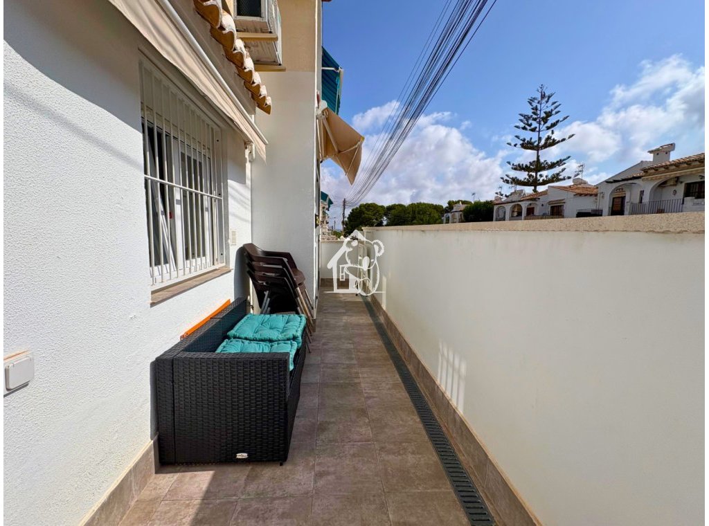 Alquiler - Apartamento / piso - Torrevieja - Los Balcones - Los Altos del Edén
