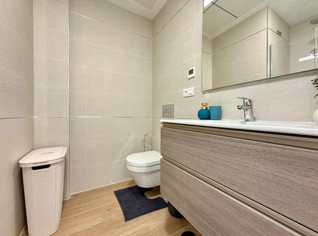 Alquiler - Apartamento / piso - Torrevieja - Los Balcones - Los Altos del Edén